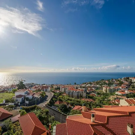 Garajau Vi By An Island Апартаменты *