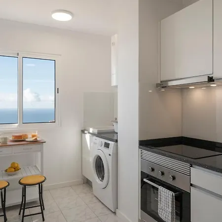 Garajau Vi By An Island *